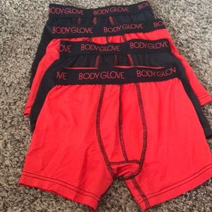4 pairs Boys boxer briefs. Polyester.